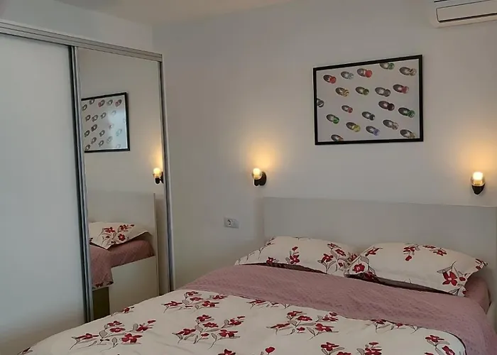 Apartment Cochet Piata Victoriei